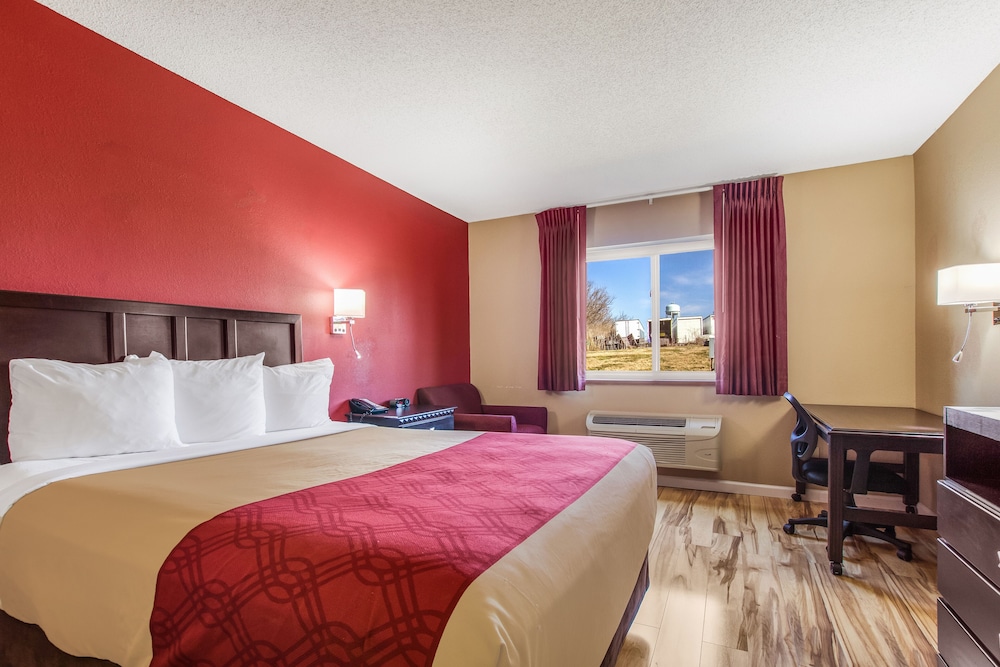 Econo Lodge Shelbyville KY 16/30