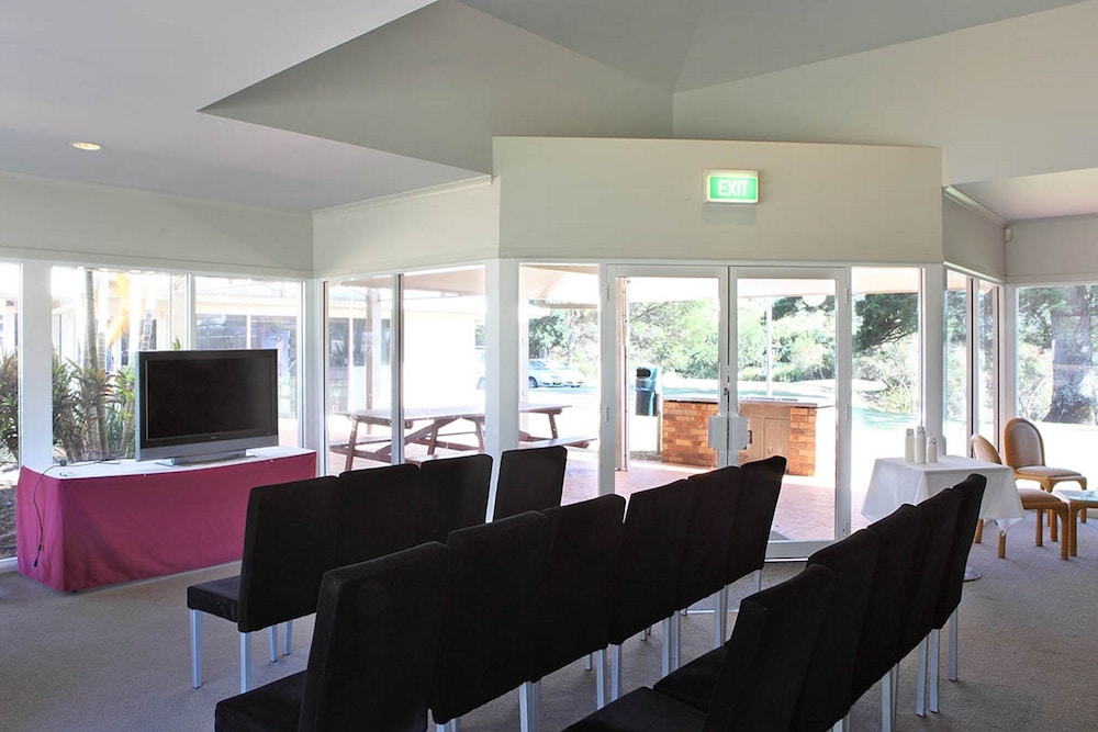 Opal Cove Resort 47/72
