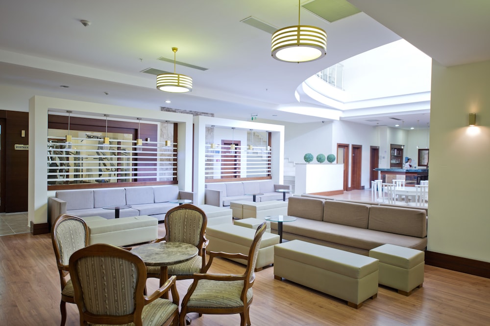 Trendy Side Beach - Adults Only 16 Plus 42/71