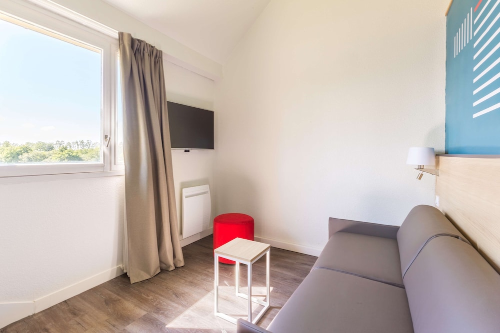 Best Western Armor Park Dinan 24/32