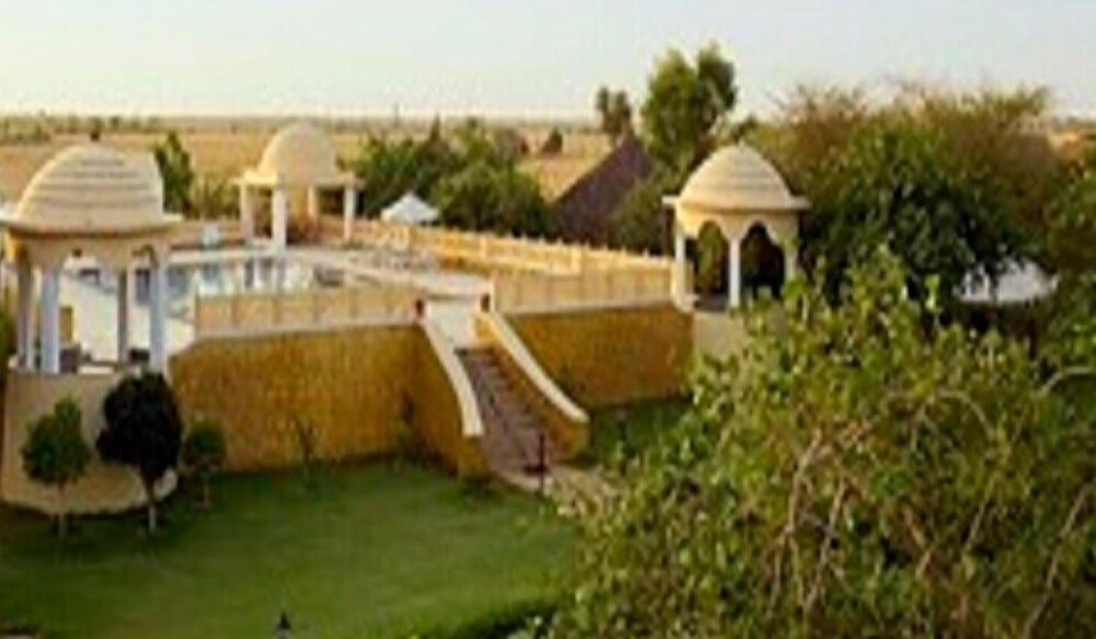 MIRVANA NATURE RESORTS 29/43