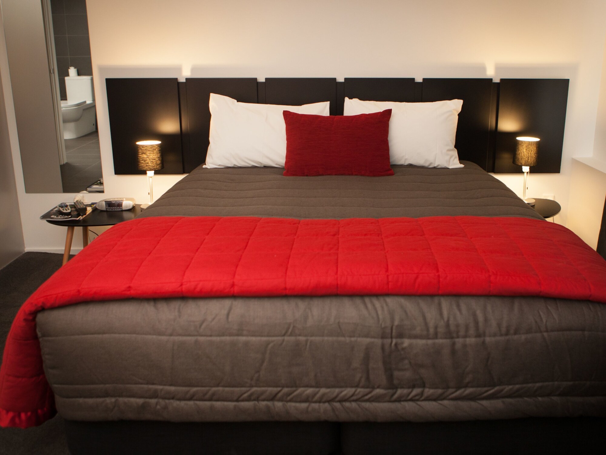 2 BEDROOMS, APARTMENT