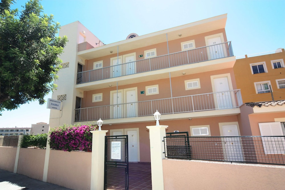 Naika Studios & Apartments photo1