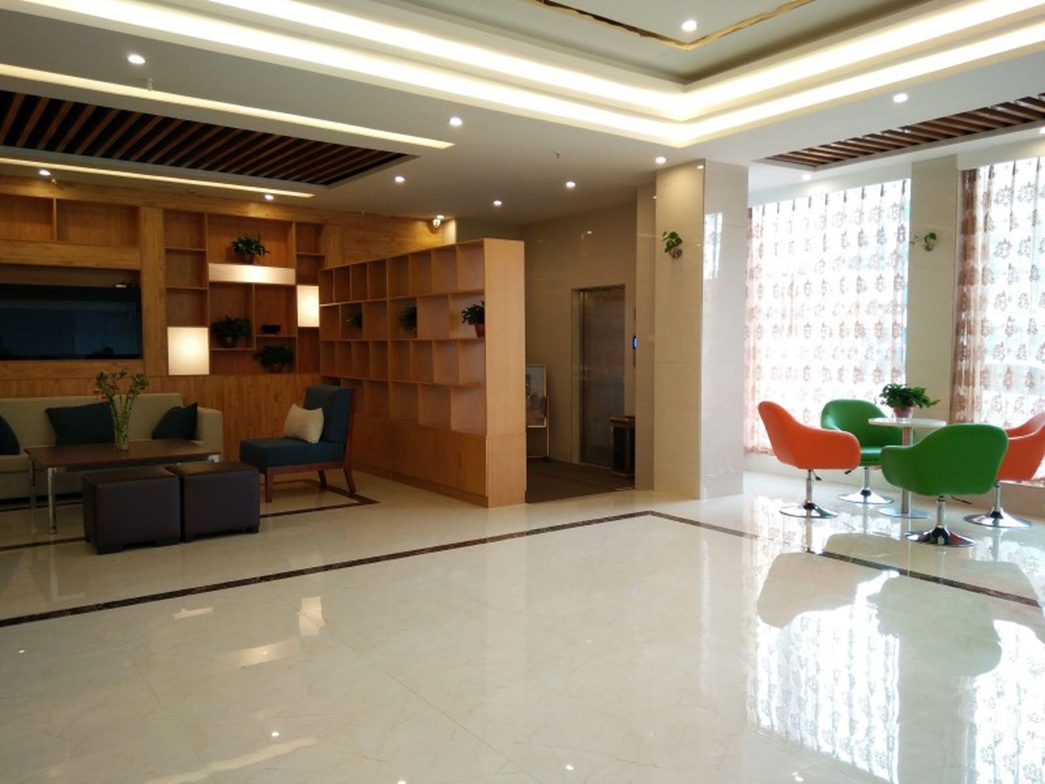 GreenTree Inn Jinzhong Yuci District North Huitong Road Express Hotel 42/53