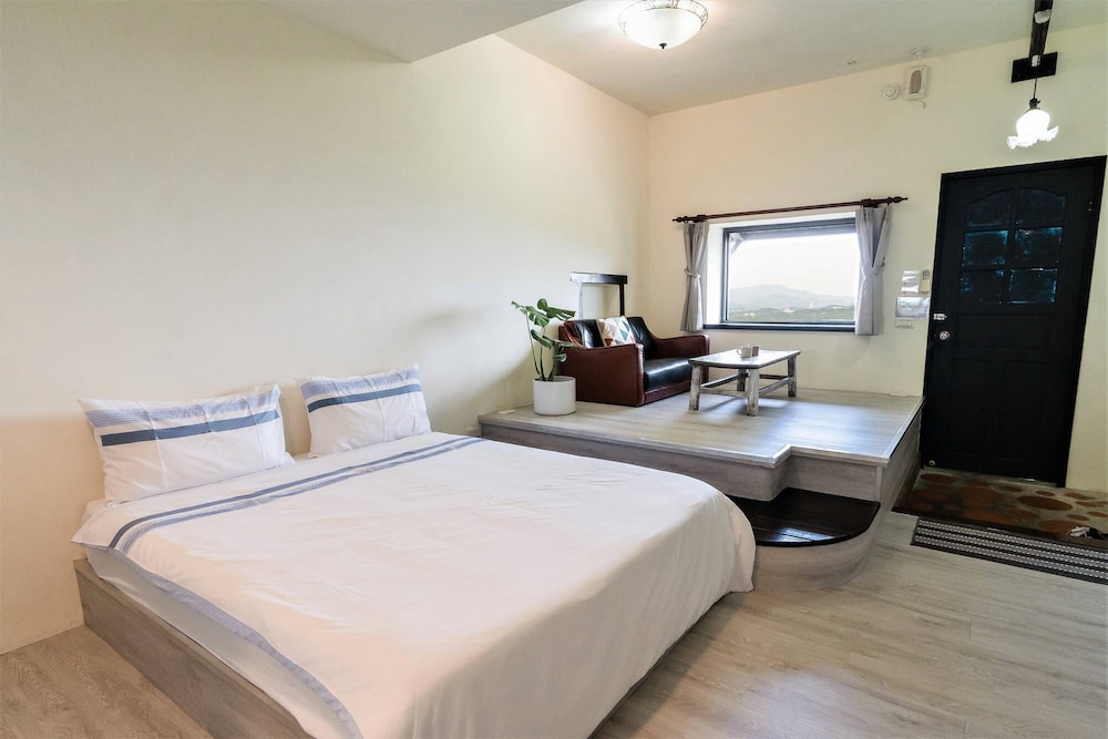 STANDARD, DOUBLE BED