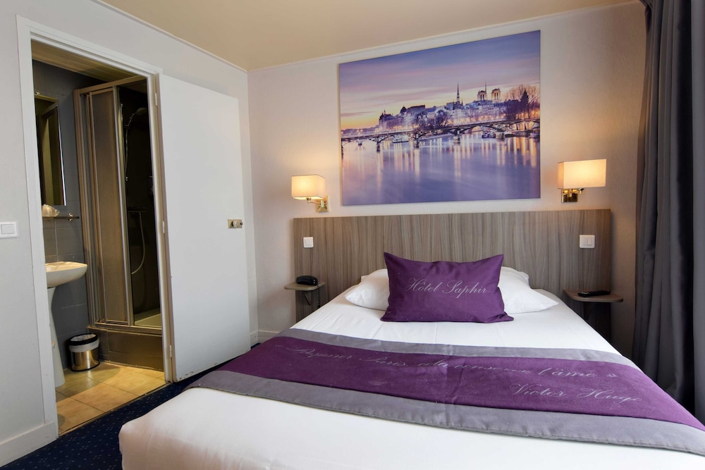 Hotel Saphir Grenelle 18/50