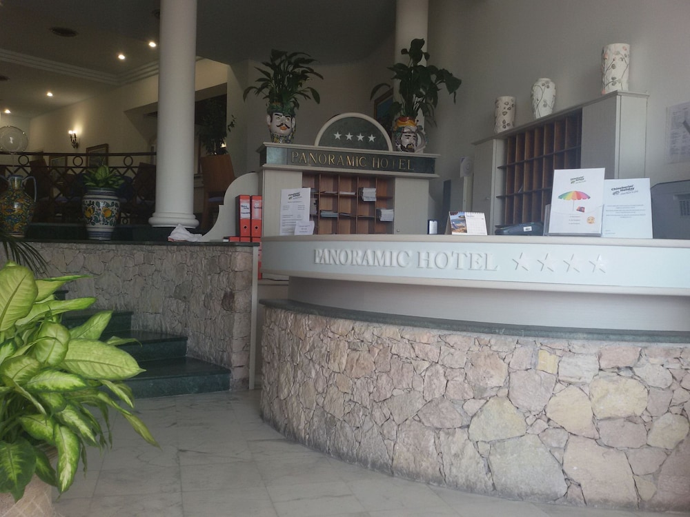 Panoramic Hotel 10/45
