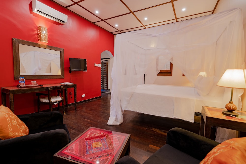 Mediterraneo Hotel 24/72