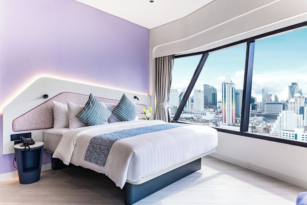 Queensland Hotel Bangkok 14/50