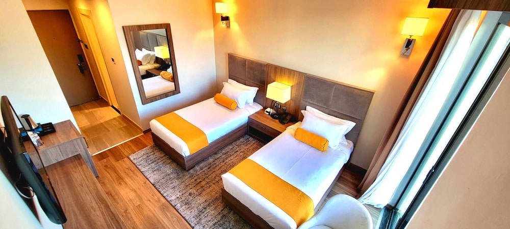 TH BonRoyal Hotel 22/56