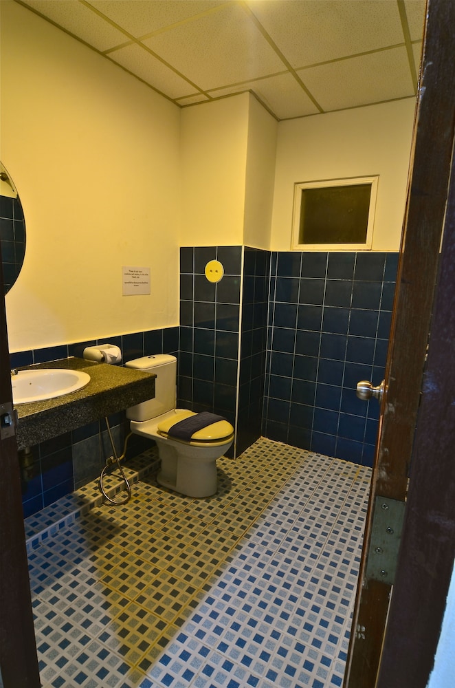 Squareone Hostel 16/54