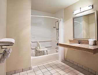 Days Inn By Wyndham Encinitas Moonlight Beach 46/46