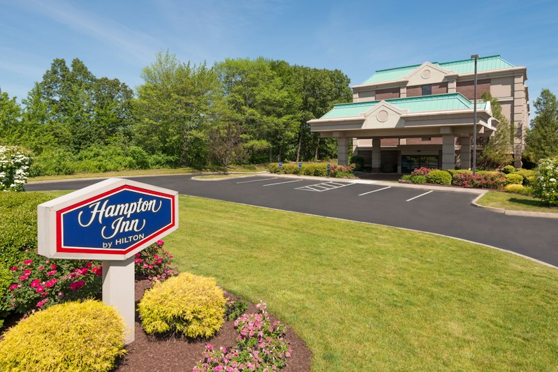 Hampton Inn Hartford Airport 44/44