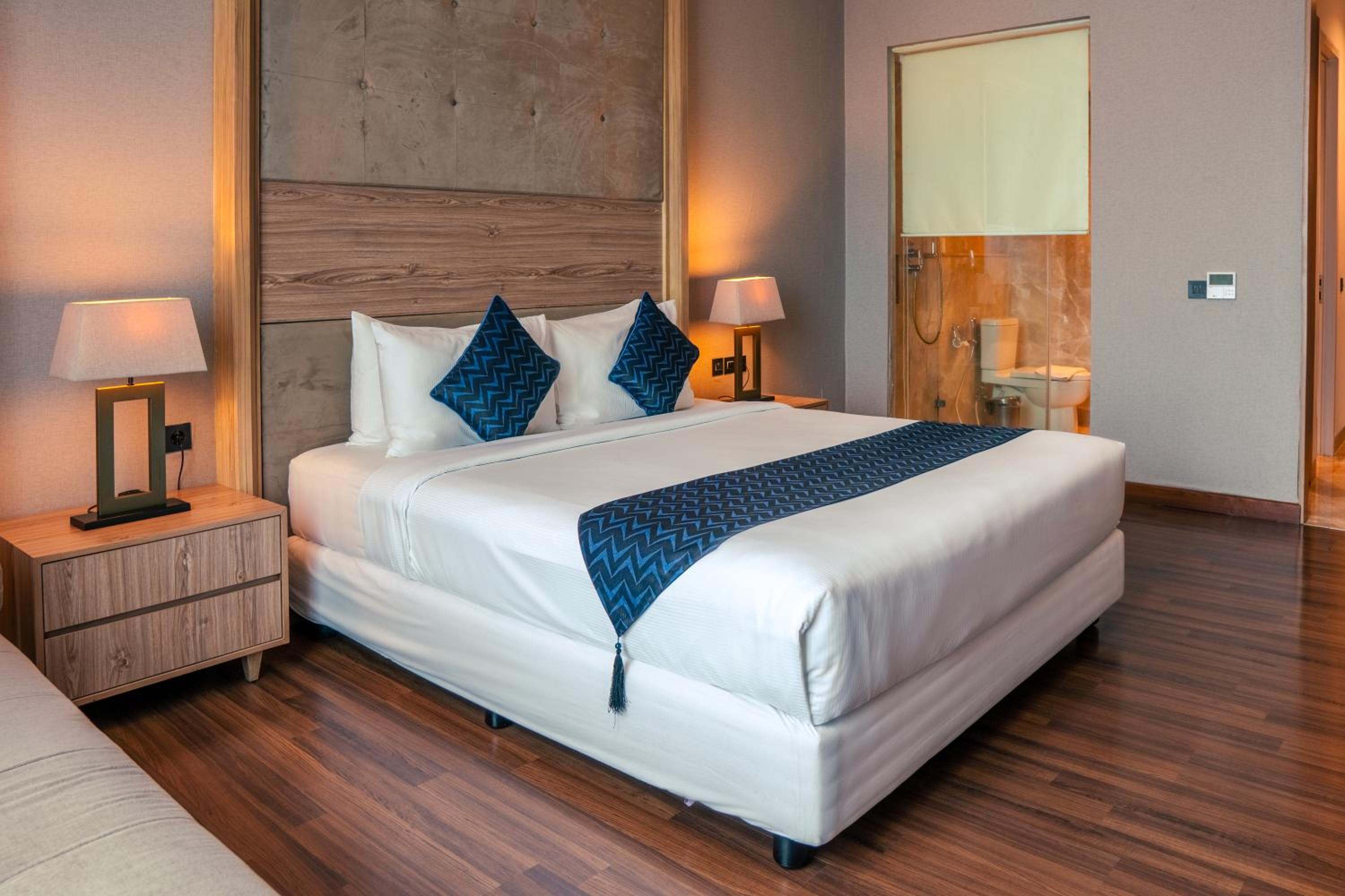غرفة كبيرة بسرير مزدوج، Hotel Azana Suites Hotel Antasari 2/8