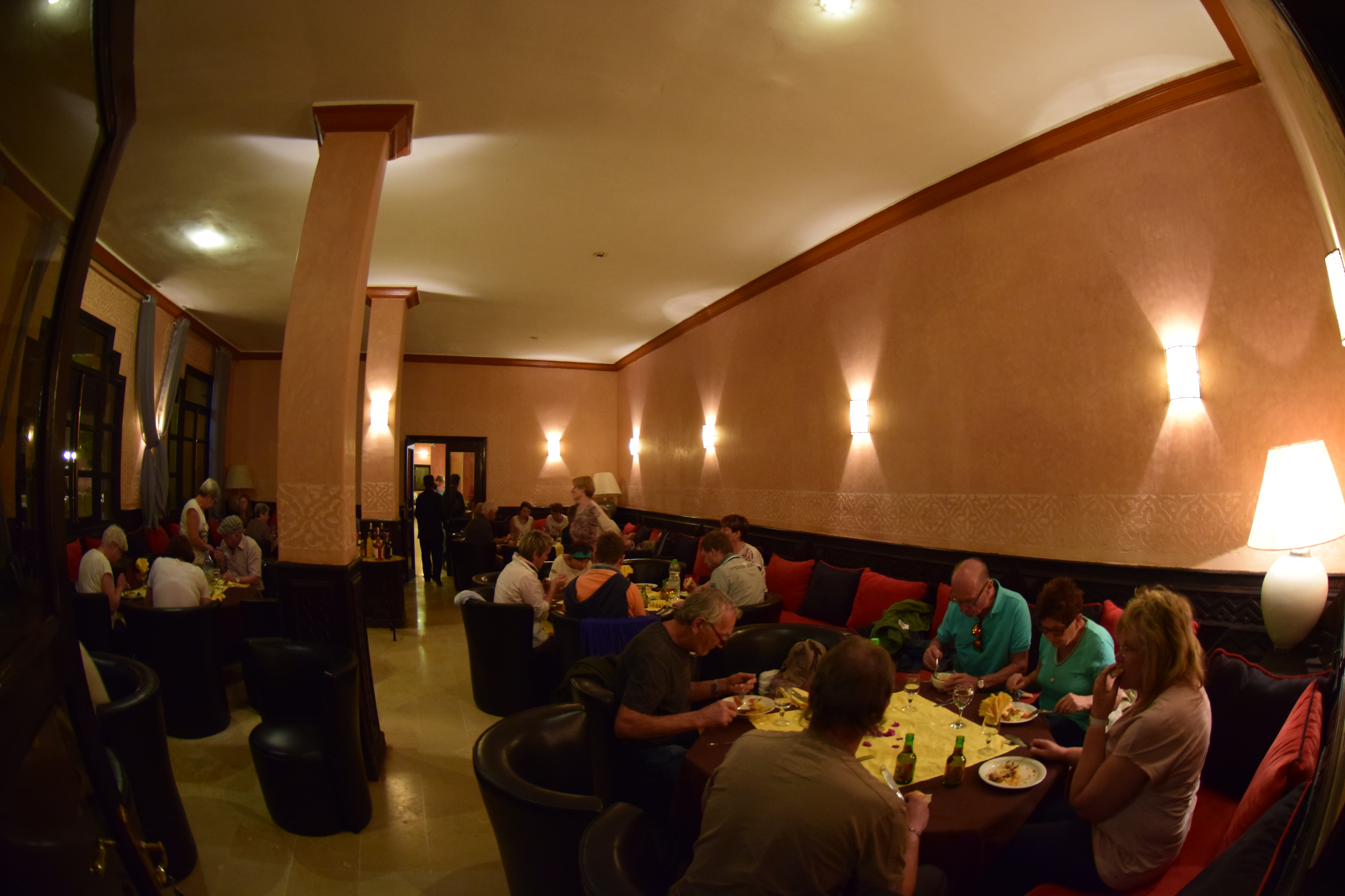 Palms Hotel Club 27/41