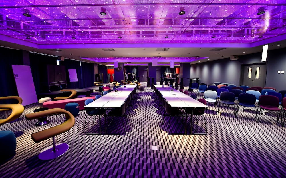 Scandic Triangeln Hotel 66/71