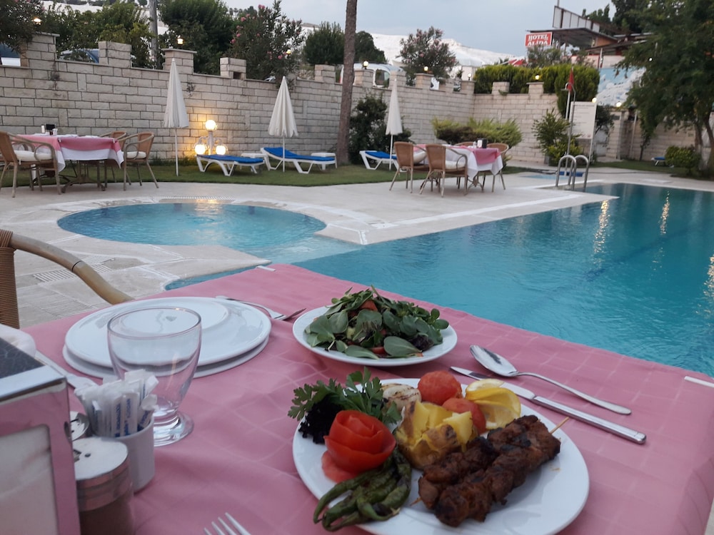 Hal-Tur Hotel 26/50