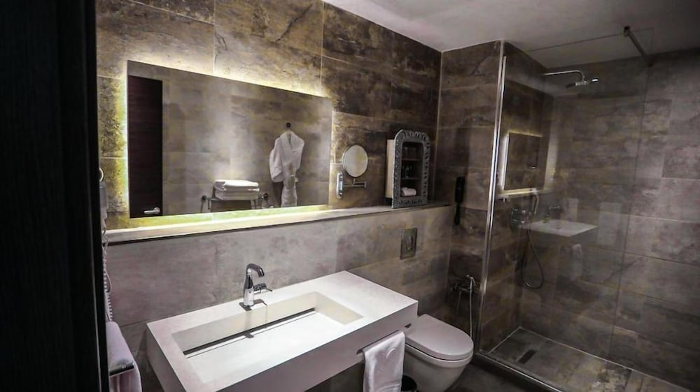 RODINA Hotel 45/49