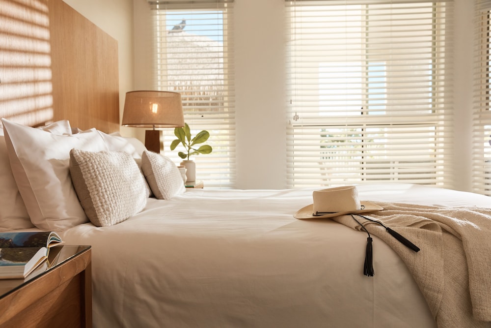 Sea Change Beachfront Apartments 16/53