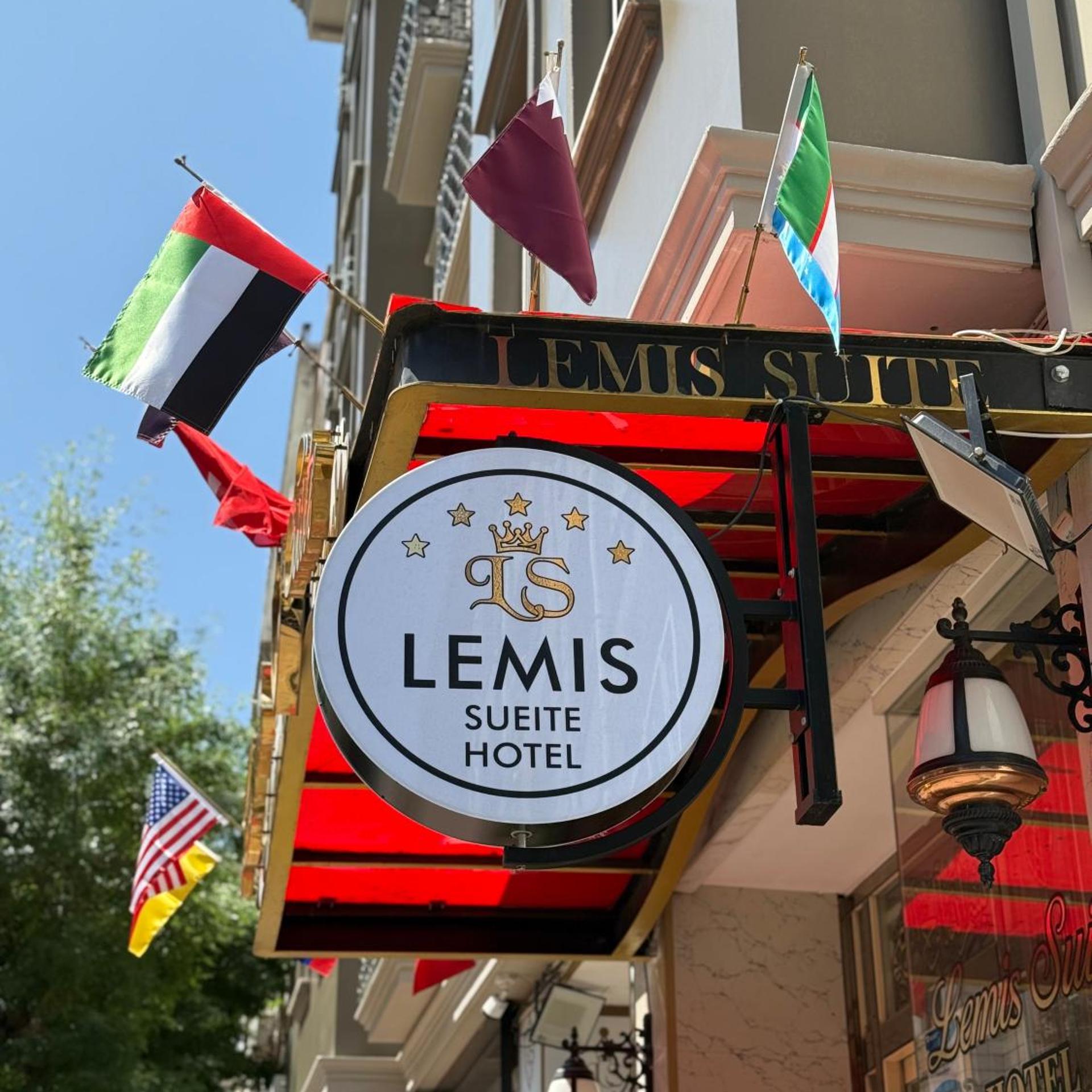 LEMIS SUITE 2/50