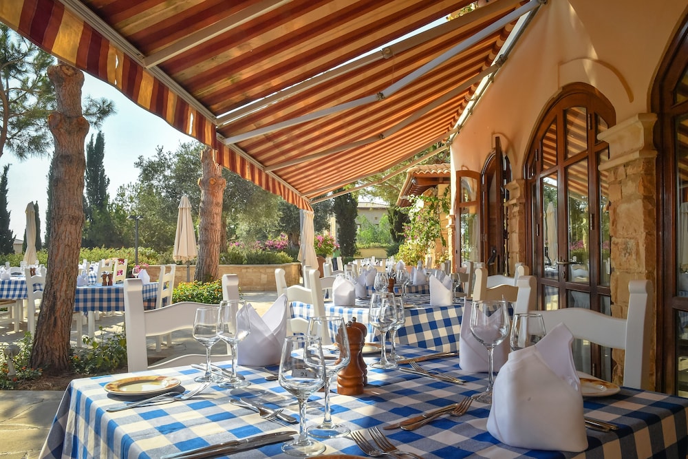 Aphrodite Hills Rentals - Premium Apartments 10/50