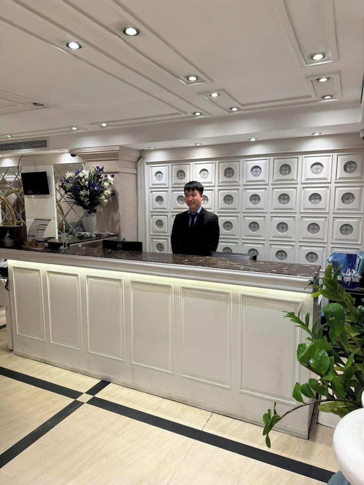 Hanoi Victor Gallery Hotel & Spa 7/50