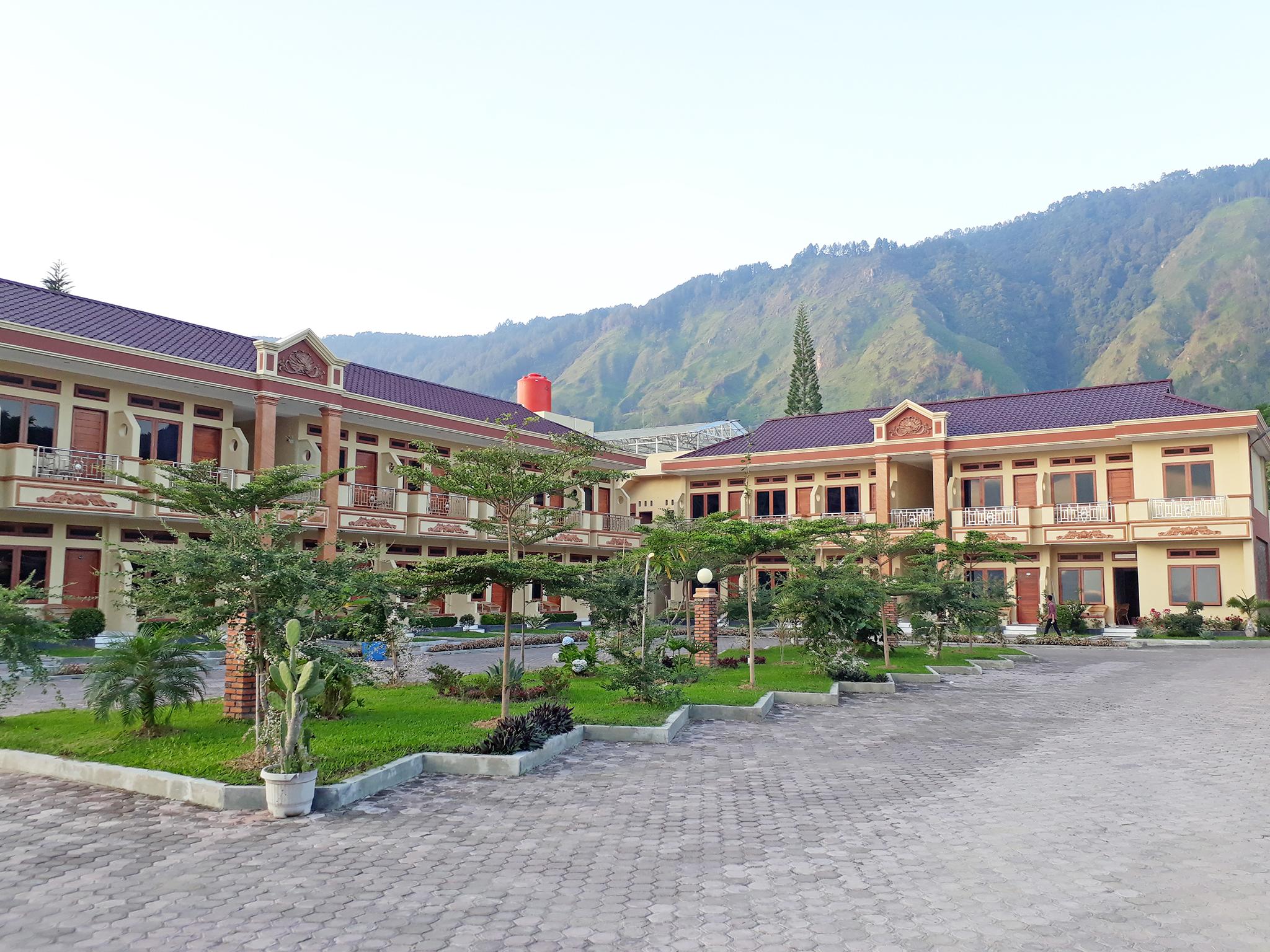 Rogate Beach Hotel 2/15