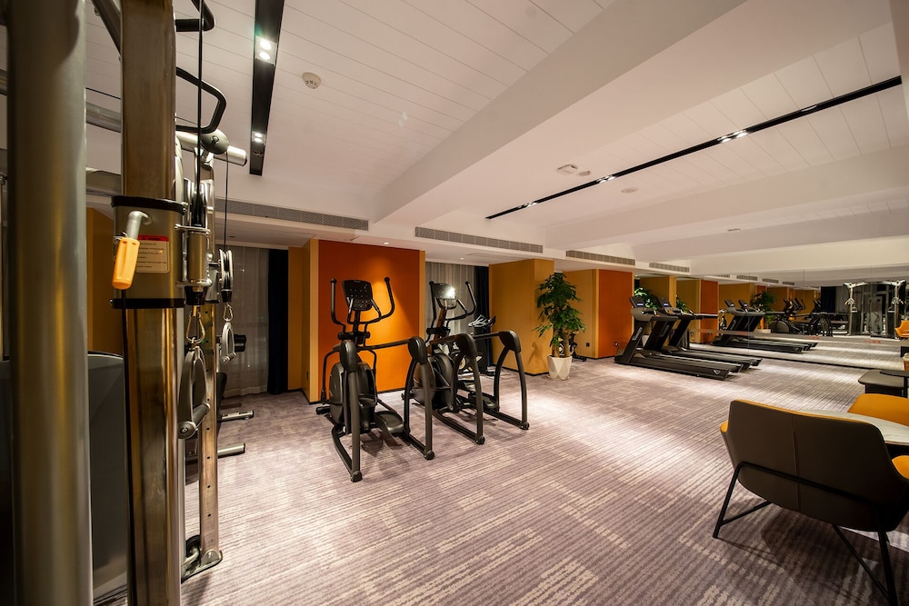 REZEN SELECT Hotel Guangzhou Baiyun Airport 45/62