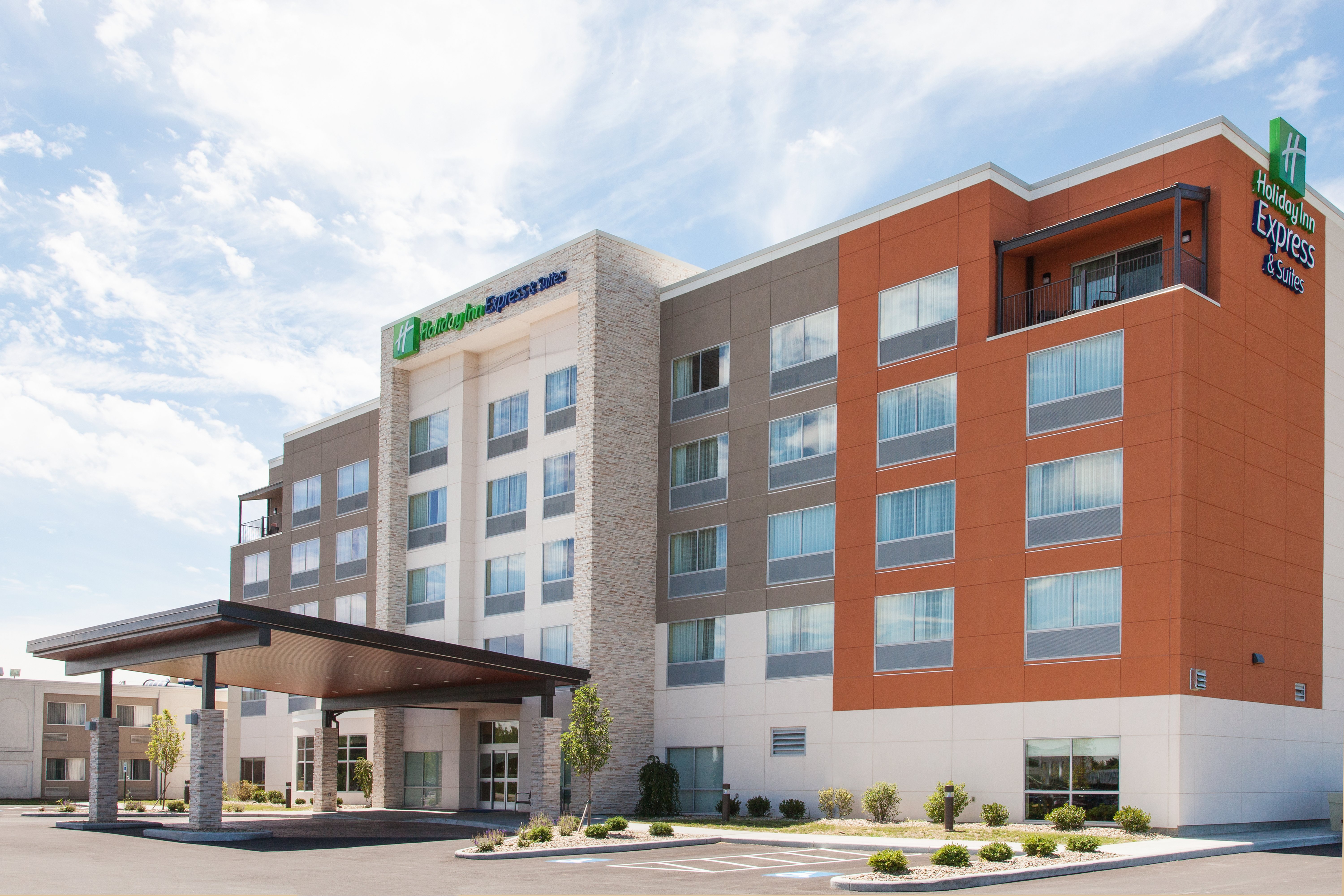Holiday Inn Express Suites Sandusky 4/42