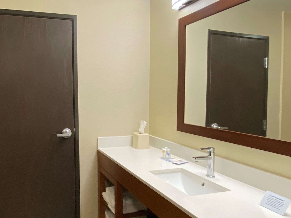 Comfort Inn & Suites Goodland, KS 9/47