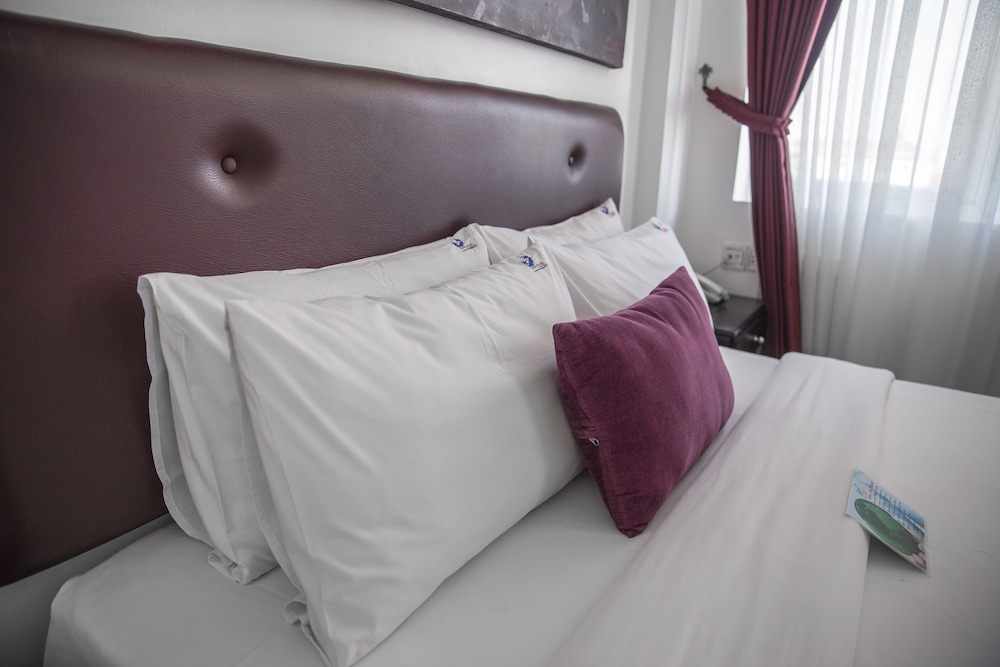 KING GRAND BOUTIQUE HOTEL 39/73