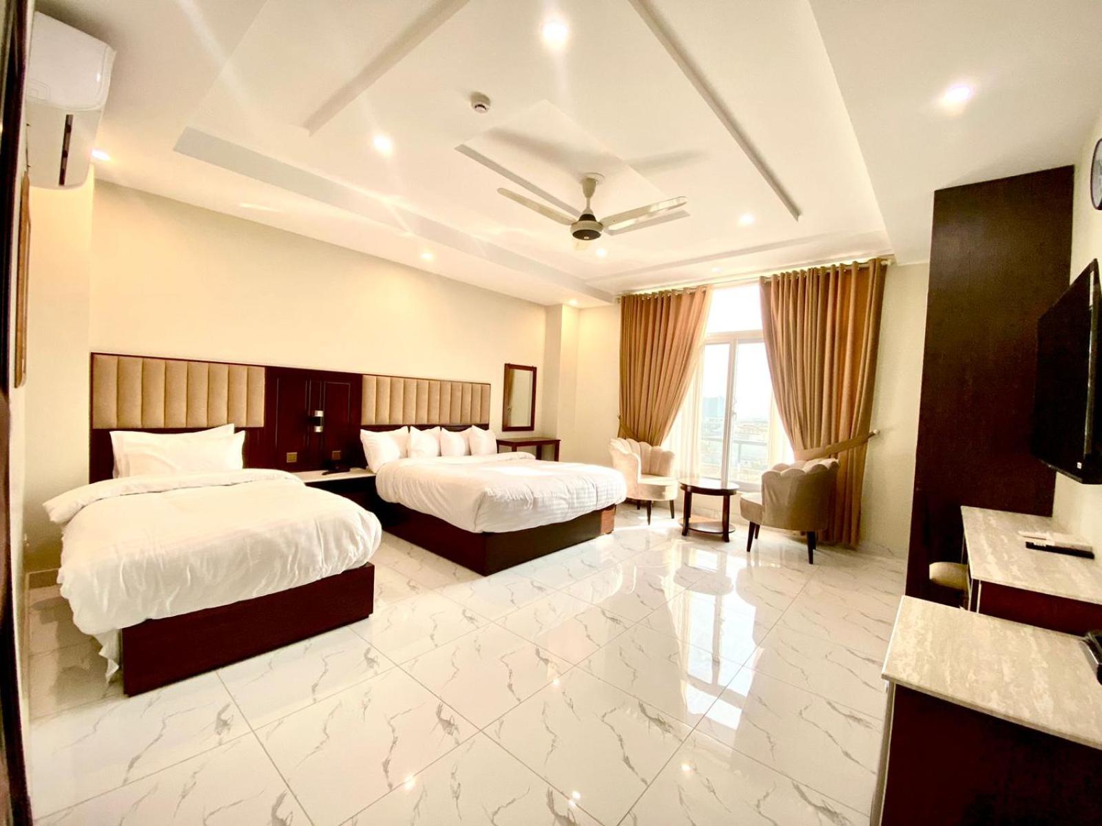 Ambrina Hotel 35/56