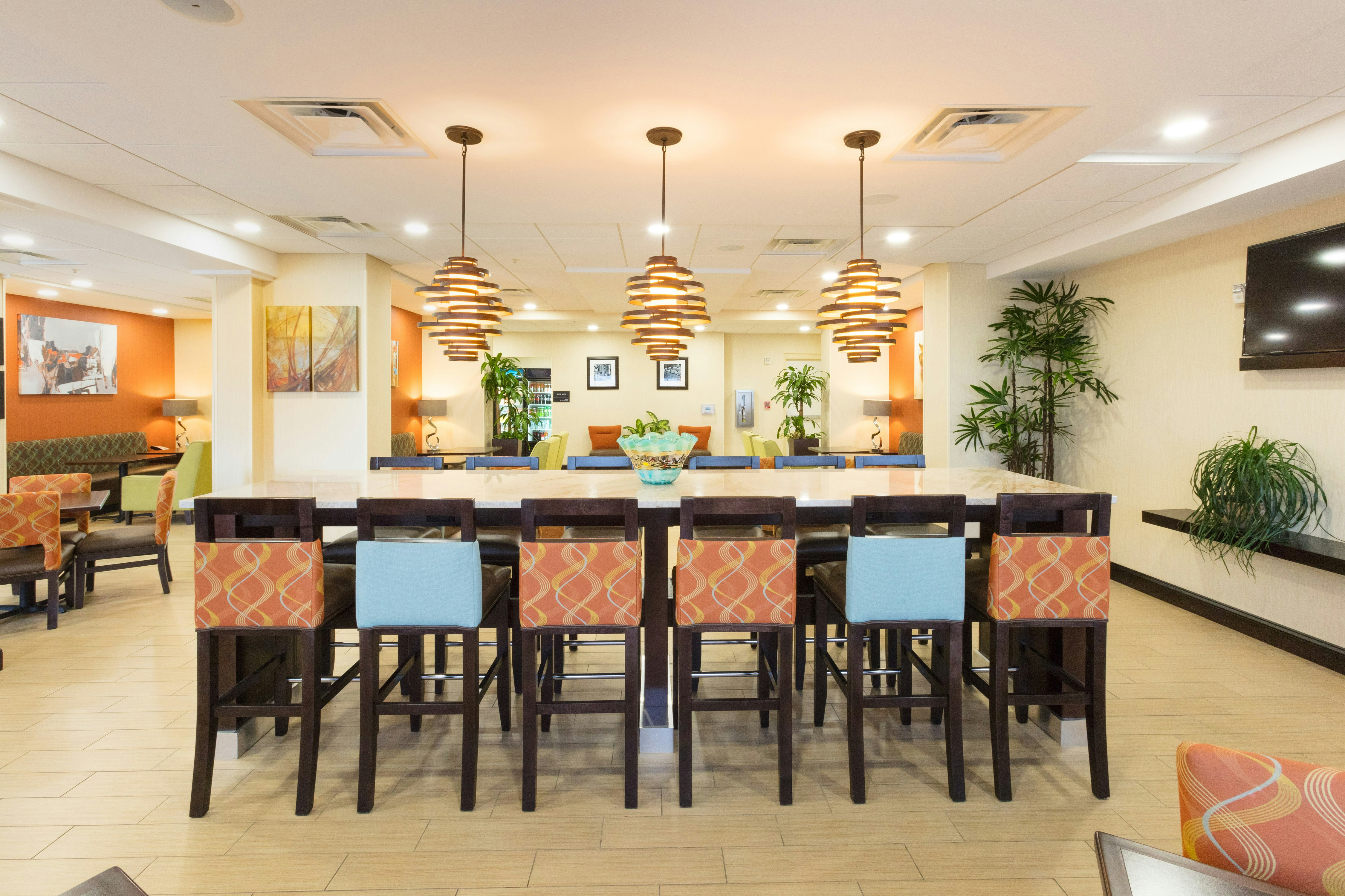 Hampton Inn Daytona Beach Beachfront 43/56