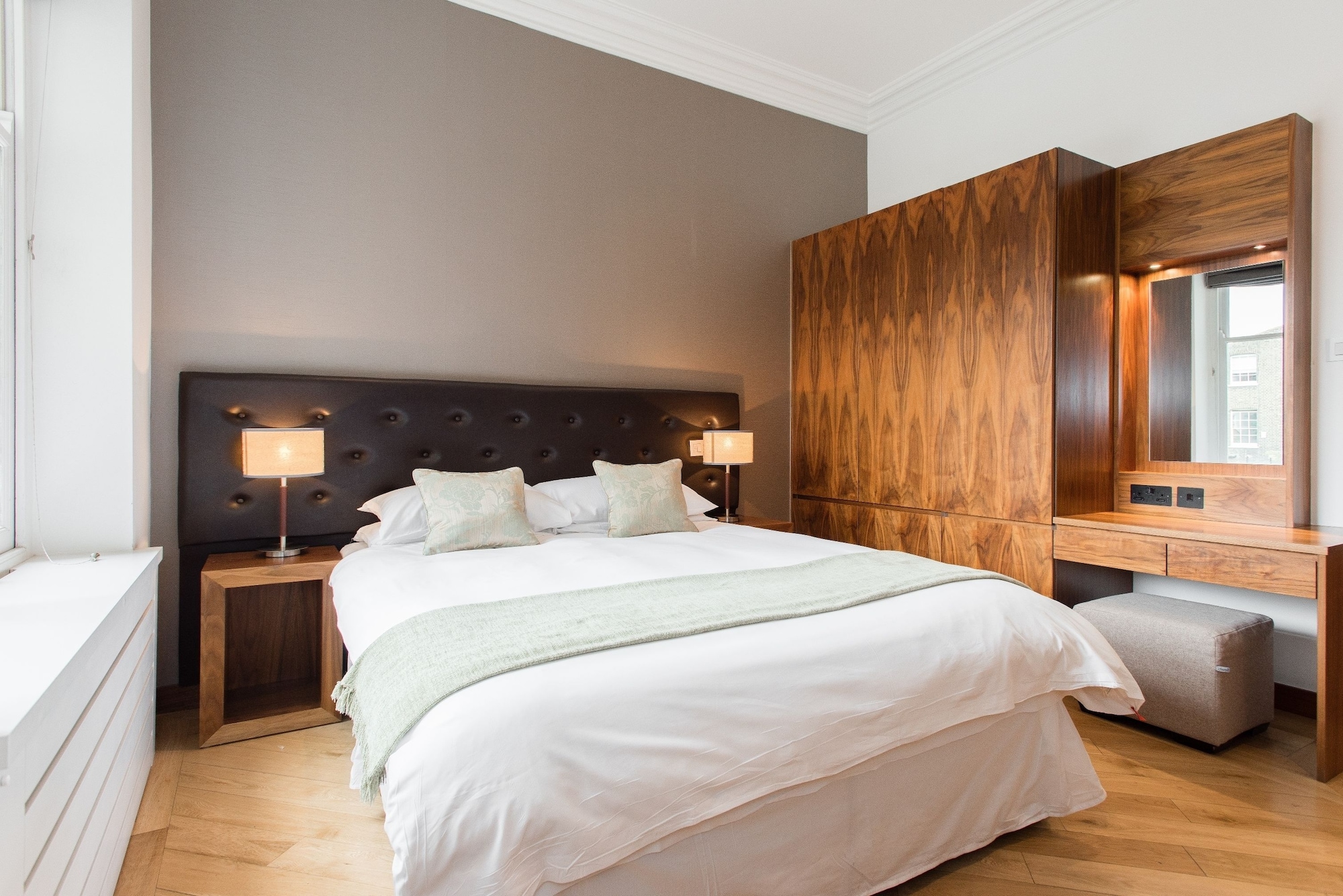 استوديو تنفيذي بسرير مزدوج مع أريكة، Presidential Apartments - Kensington 2/5