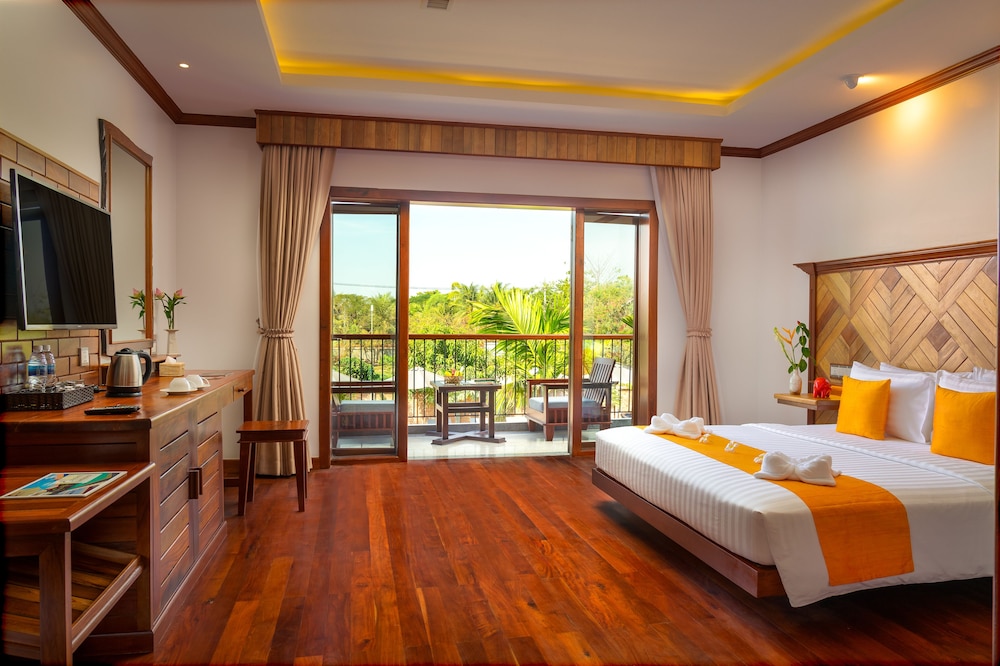STYLE, MODERN, DELUXE, DOUBLE BED, POOL VIEW, BALCONY