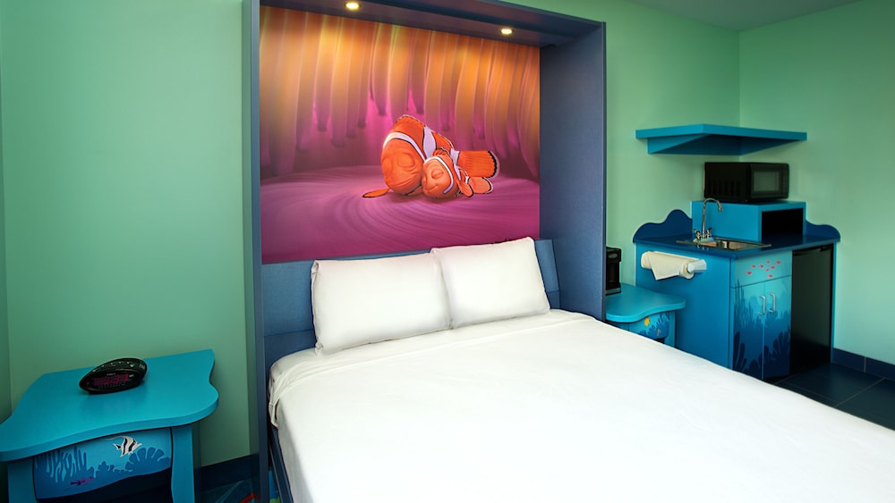 Disneys Art of Animation Resort 10/50
