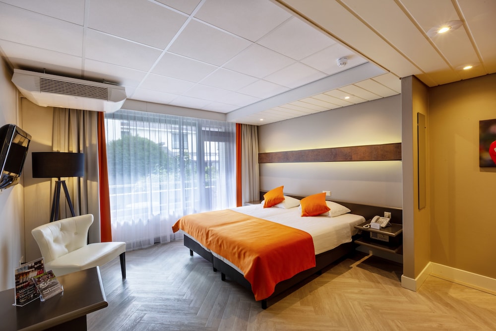 COMFORT, DOUBLE BED