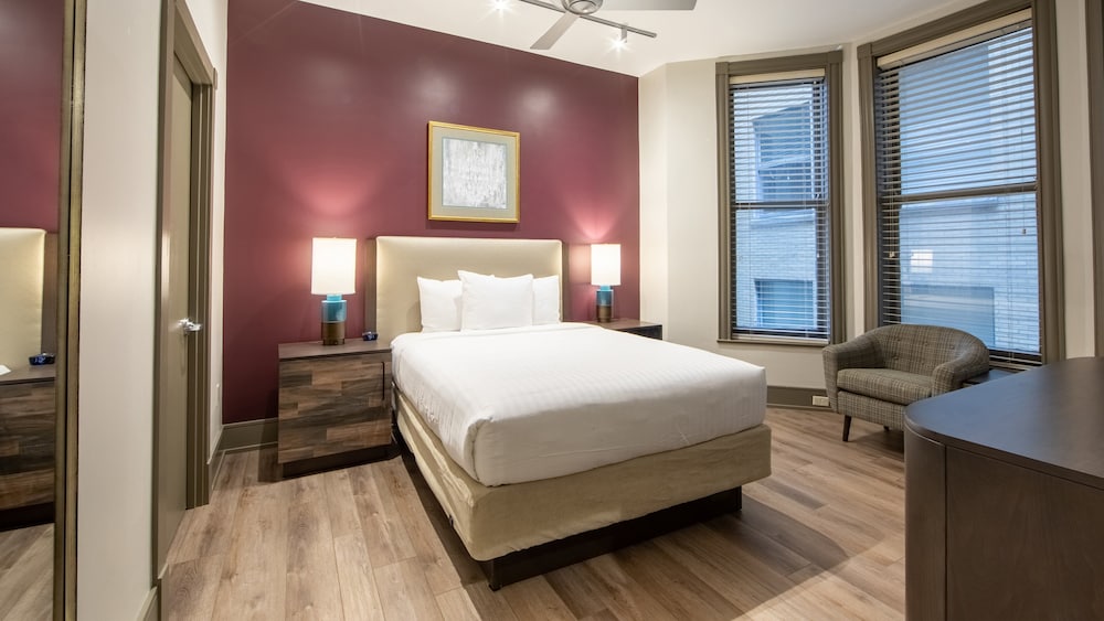 Holiday Inn Club Vacations New Orleans Resort 17/37