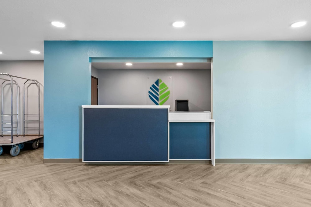 WoodSpring Suites Rogers Bentonville 8/51