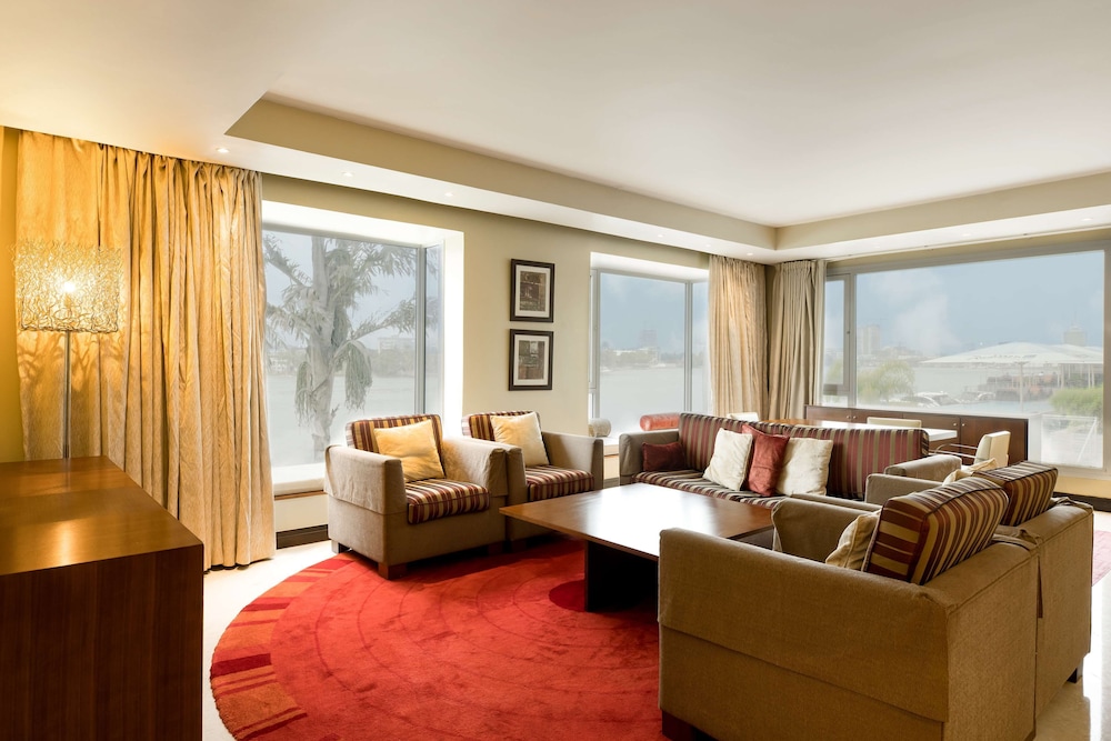 Radisson Blu Anchorage Hotel 45/84