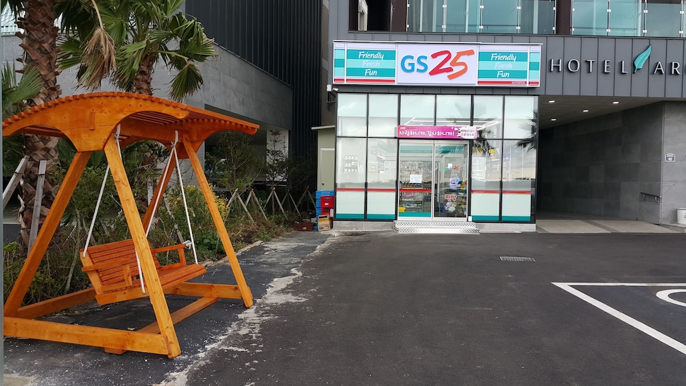 Hotel Aroha 33/47