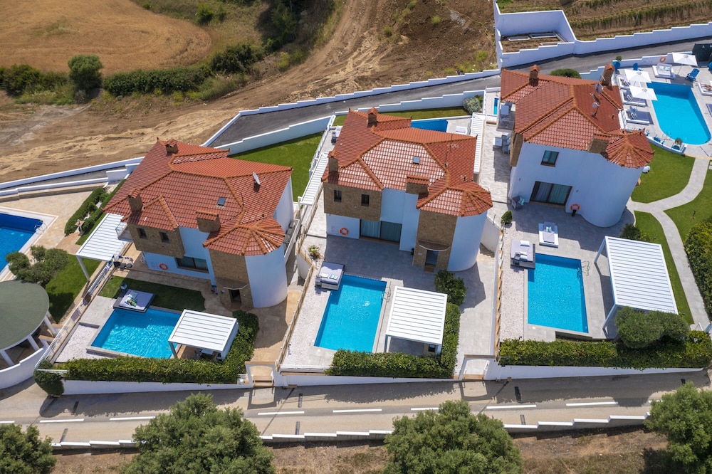 Villa D oro Luxury Villas & Suites 69/80