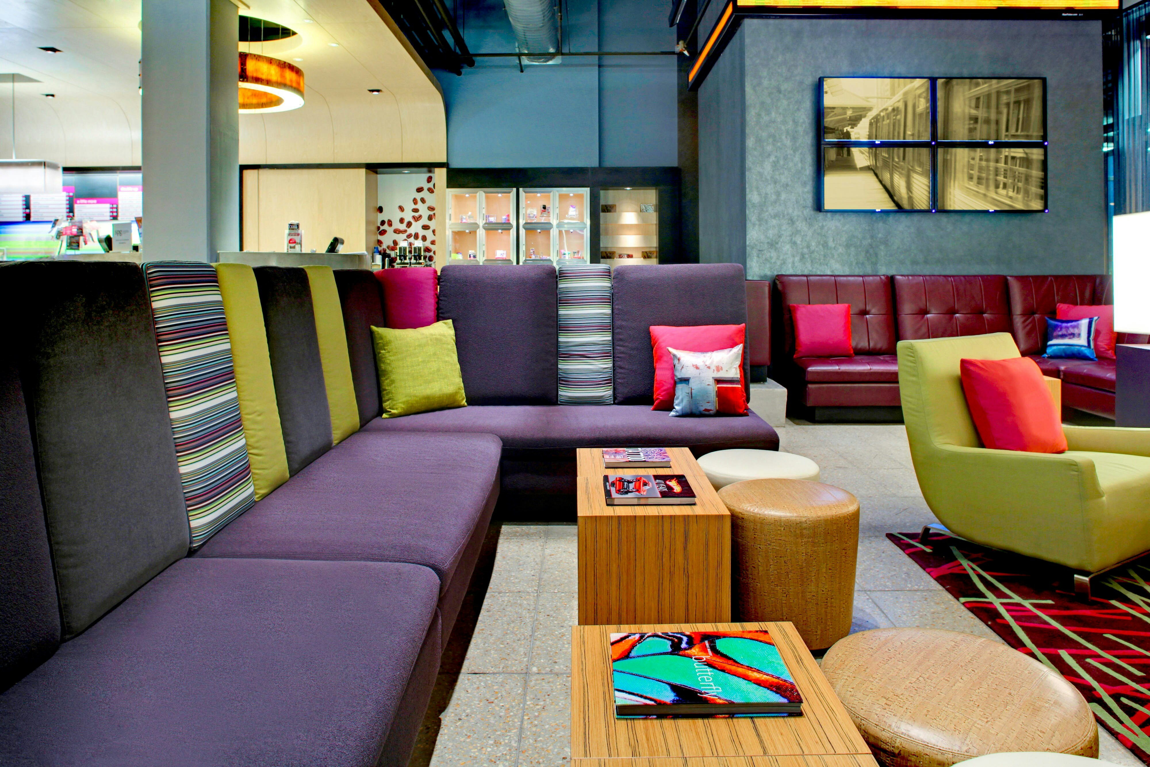 Aloft Austin at The Domain 13/22
