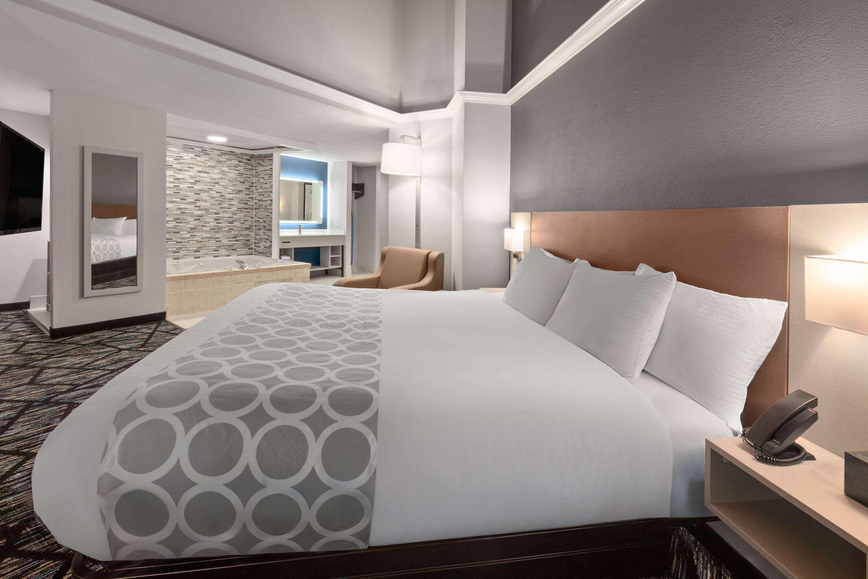 Room, King Bed