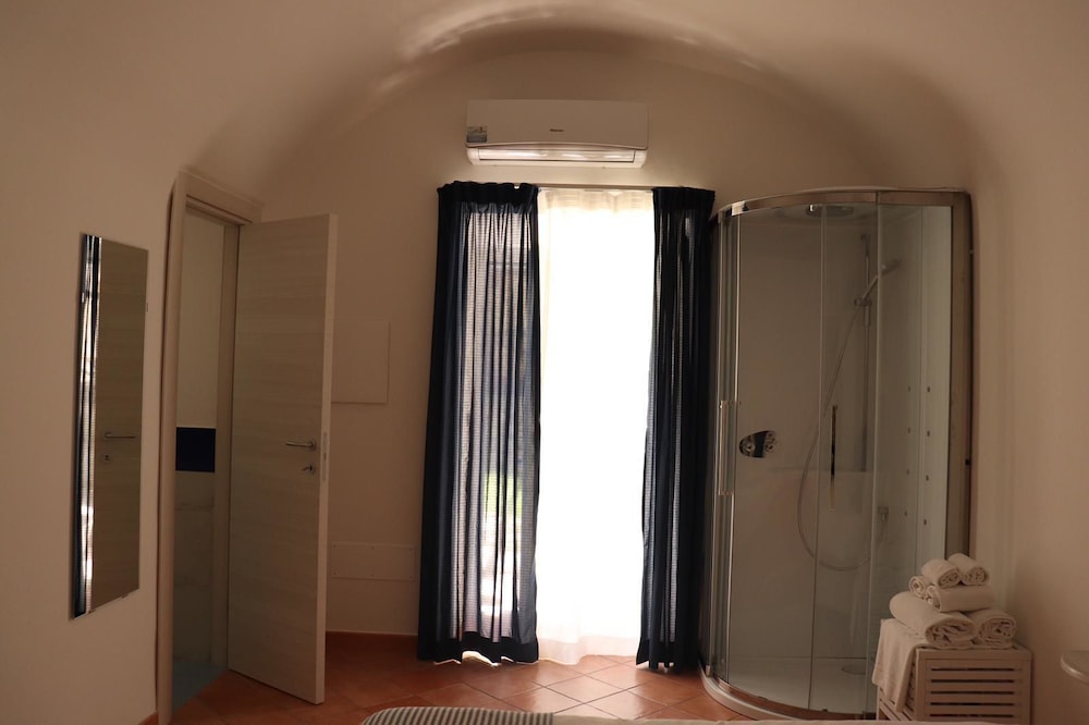 Casa Amorino 11/25