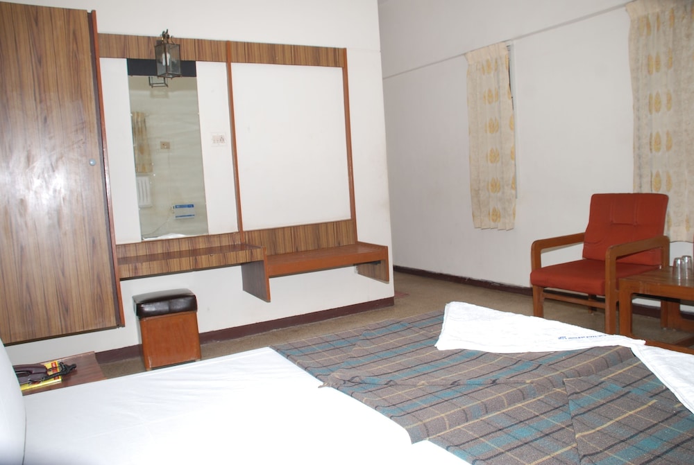 Hotel Prem Nivas 13/26