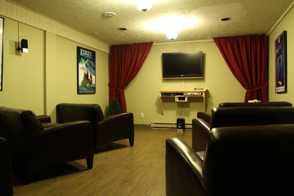 Red Tree Lodge 51/71