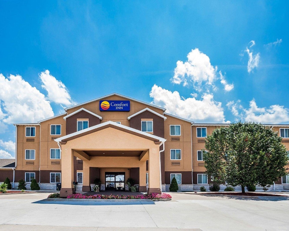Comfort Inn And Suites Moberly Ex Holiday Inn Express Moberly 1/36