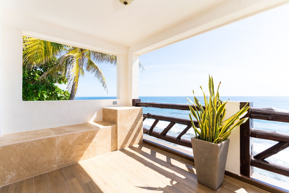 Hotel Los Farallones 54/70