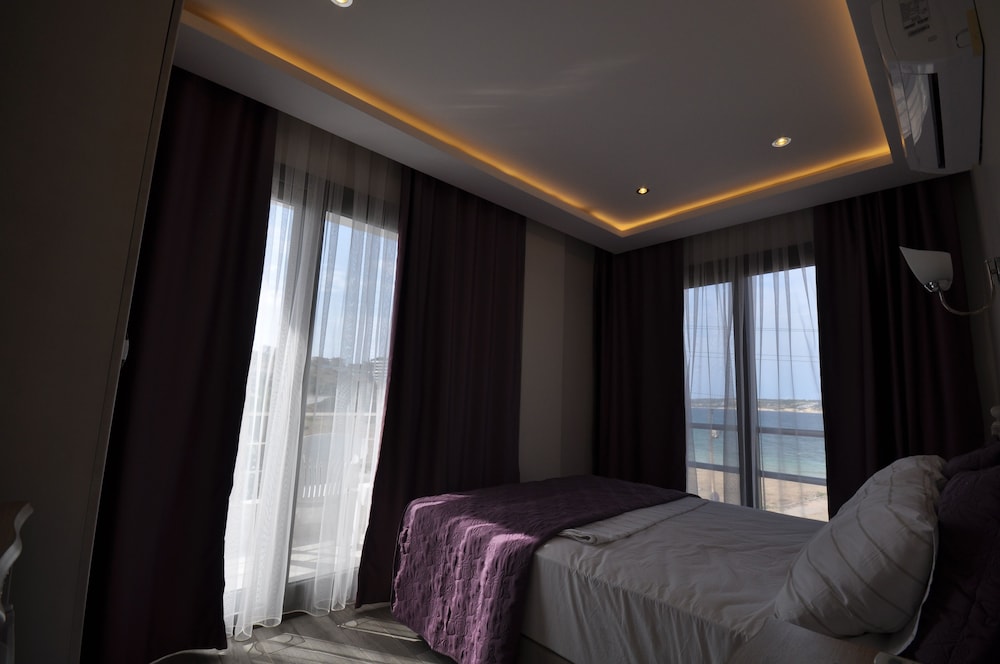 Ege Otel 5/36